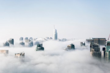 ElasticSearch draaien we nu voor een klant bij Amazon Webservices. Hierdoor kunnen we vrijwel onbeperkt schalen wanneer nodig.